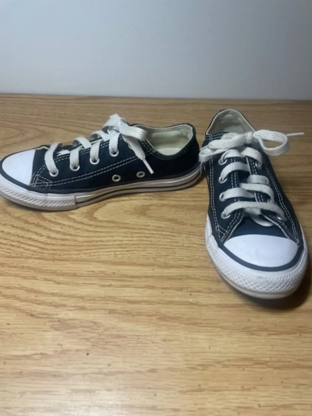 Converse Kids Black Low Top Sneakers Size 13 Classic Canvas